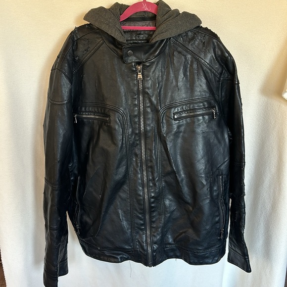 Calvin Klein Other - Calvin Klein Men’s Heavily Distressed Faux Leather w/ Sweater Style Underlining